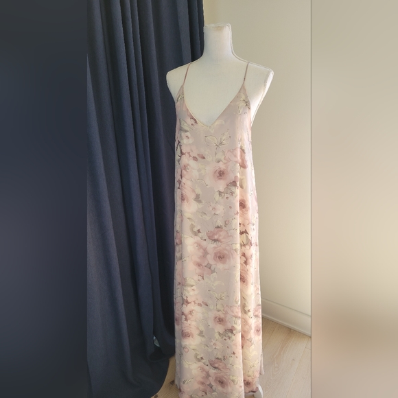 LULUS | Blush + Mauve Floral Maxi - Picture 12 of 16